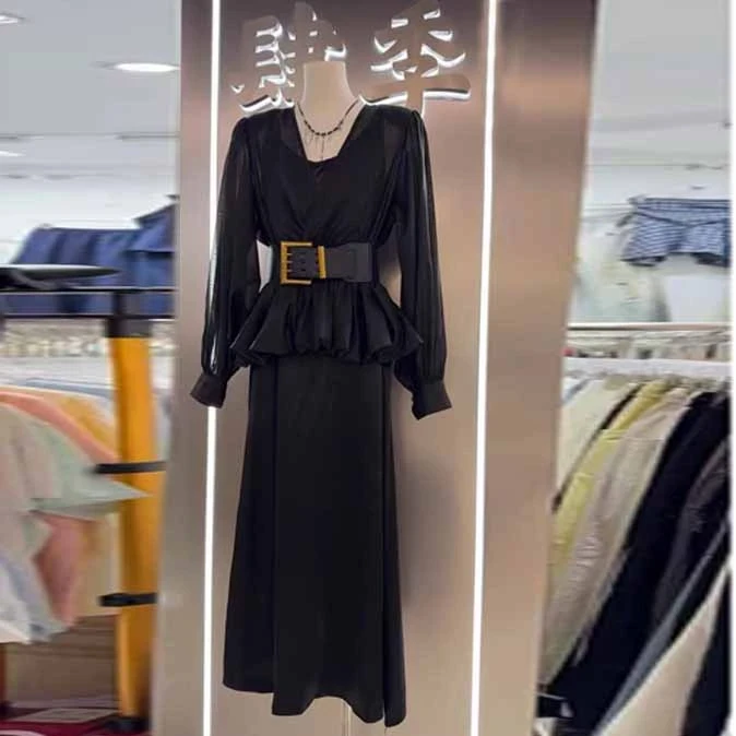 时髦重工v领纯色宽松长袖衬衫女2025春秋新款通勤个性套装2805#