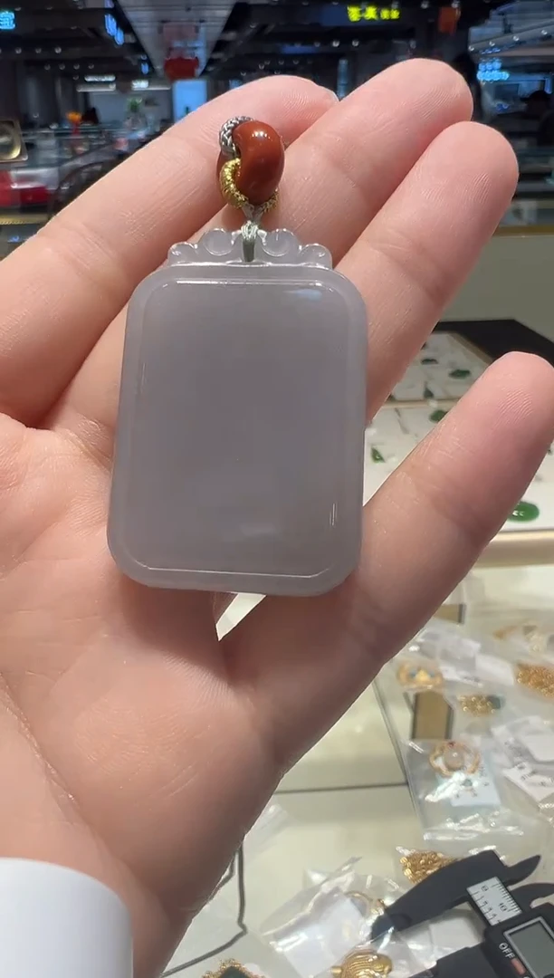 【闪购商品】和田玉颈饰未镶嵌11111