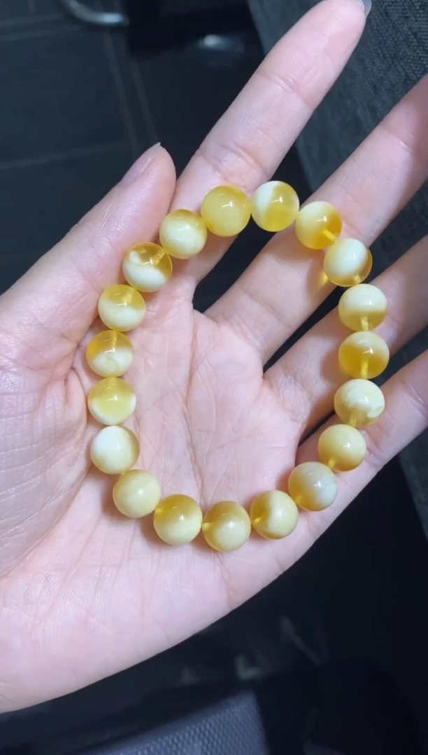 未镶嵌蜜蜡裸石（静）金白手串