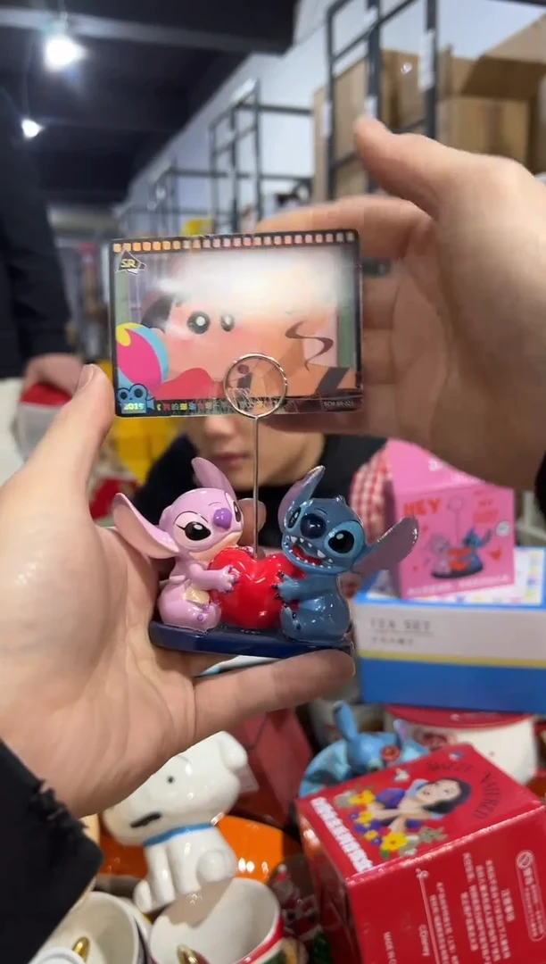 【闪购商品】杯原盒史迪仔安琪名片夹