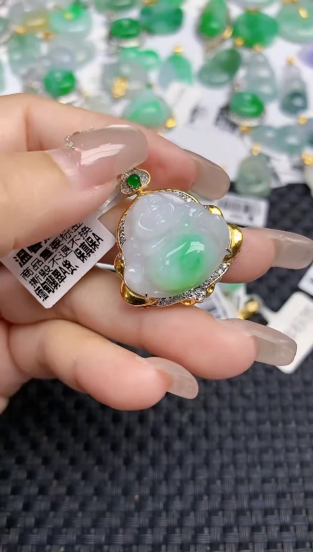 颈饰未镶嵌翡翠天然缅甸A货翡翠百元以上9元证书费自理