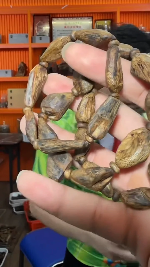 沉香手串172号多样性发一