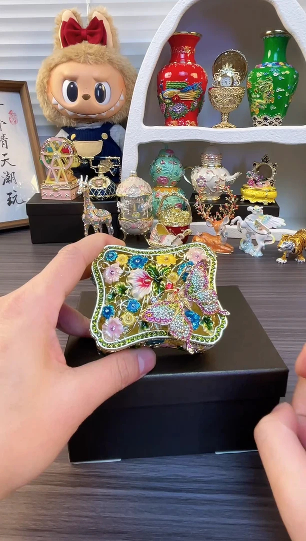 七宝烧珐琅彩首饰盒  复古小摆件送人送礼个人收藏  胸针蝴蝶盒