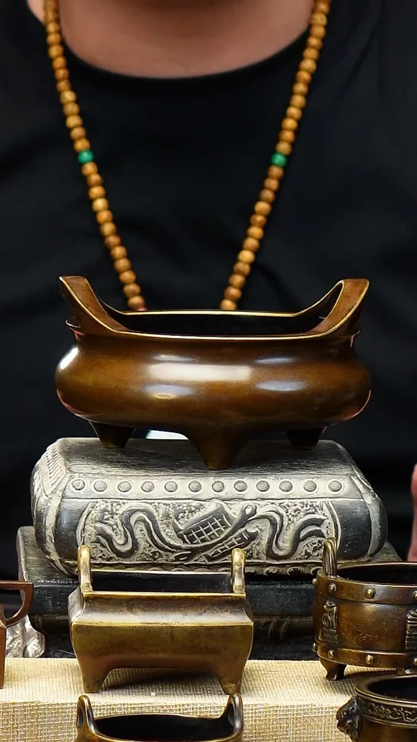 炉天下宽边桥耳炉