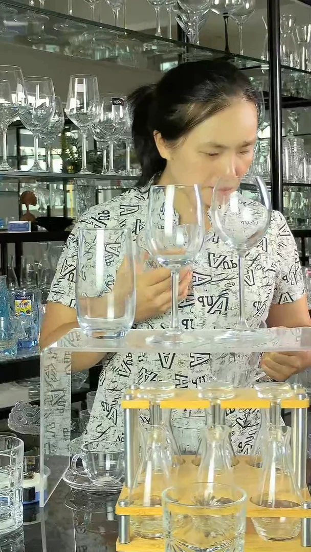 水晶玻璃平底款Z222红酒杯+6135红酒杯+3017水杯