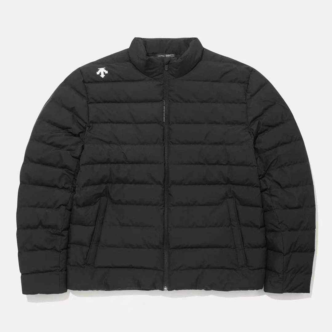 DESCENTE/迪桑特冬季轻薄立领短款保暖羽绒服男女同款SQ323UDJ91