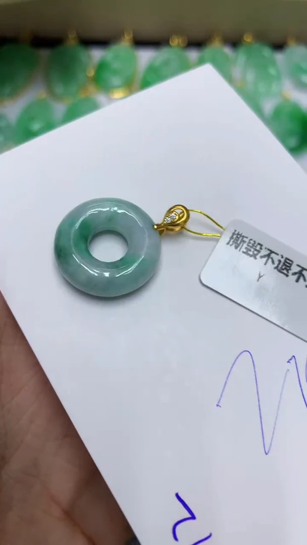 颈饰未镶嵌翡翠111111111