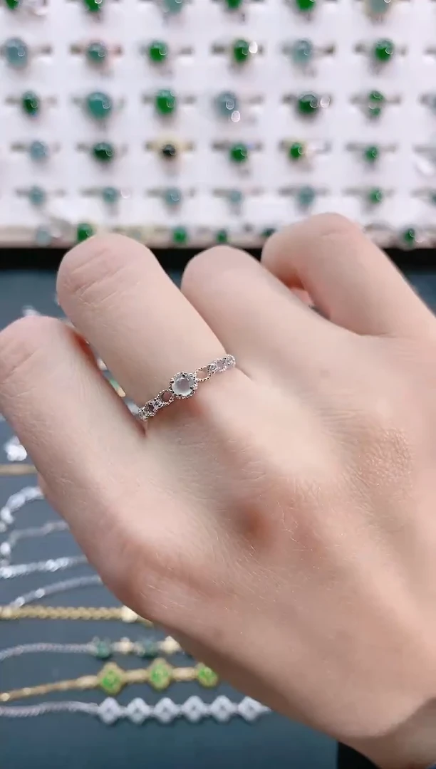 【闪购商品】翡翠戒指银S925镶嵌天然翡翠