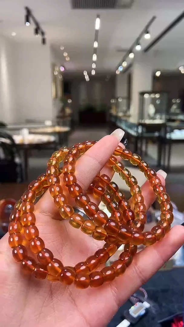 琥珀颈饰未镶嵌枣珠多样性发其一