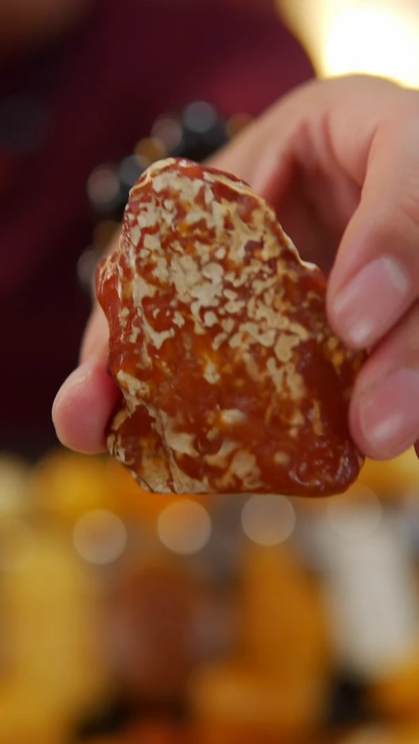 【闪购商品】蜜蜡裸石未镶嵌全皮原石31.97