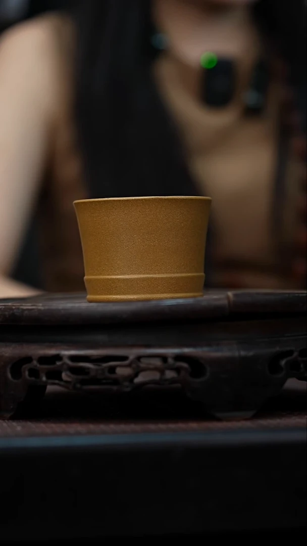 茶壶紫砂宜兴岁颐传砂原矿全手杯子