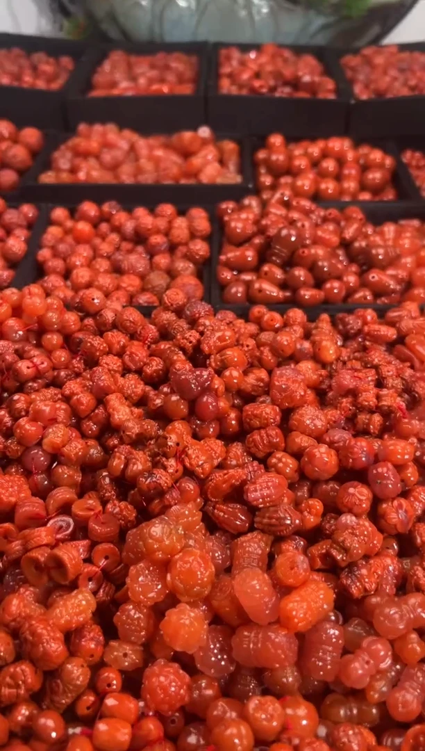 颈饰未镶嵌南红玛瑙1