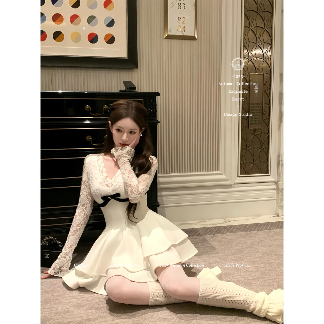 Catyears猫年【coco小姐】简约优雅毛绒蕾丝拼接荷叶边小V领连衣裙