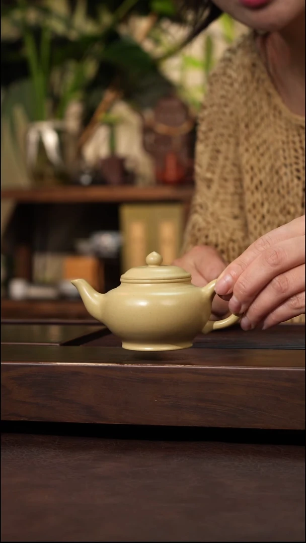 茶壶紫砂特价本绿笑樱140cc左右