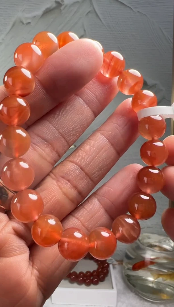 手串未镶嵌南红玛瑙南红玛瑙（默认微瑕）