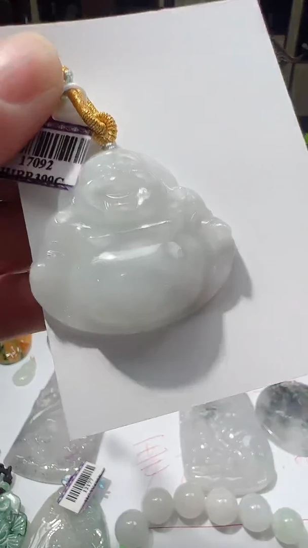 翡翠未镶嵌颈饰多样性发货，发其一
