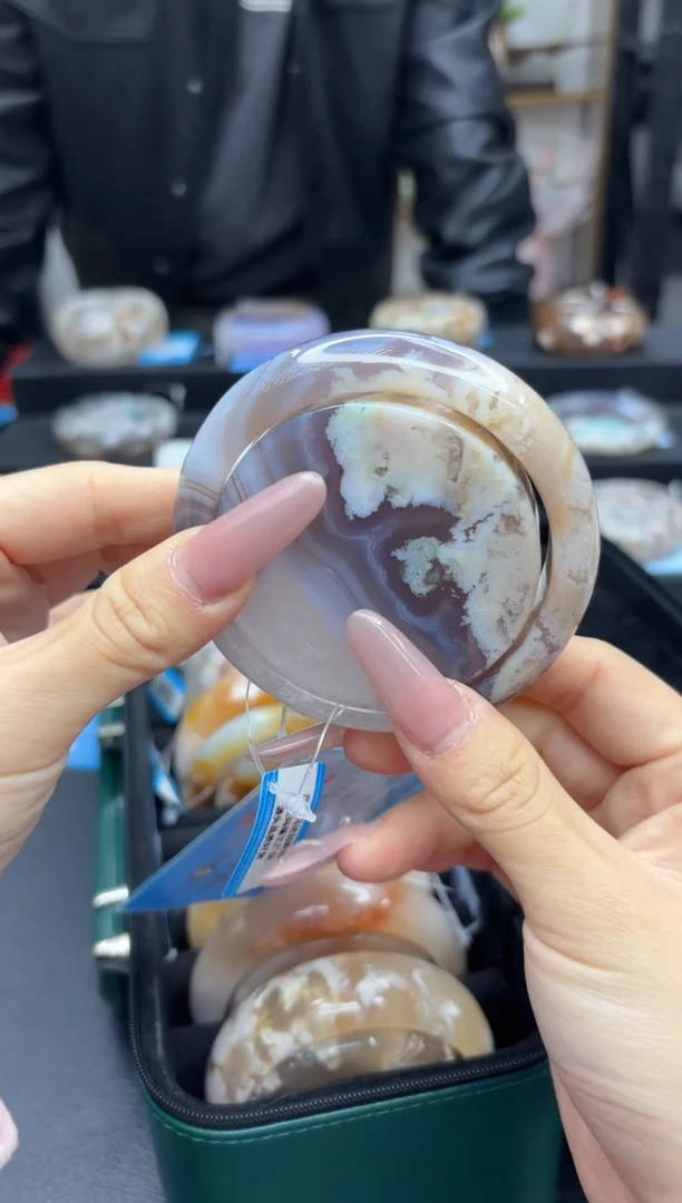 【闪购商品】石英质玉手镯未镶嵌C74(60圈赠送镯心)