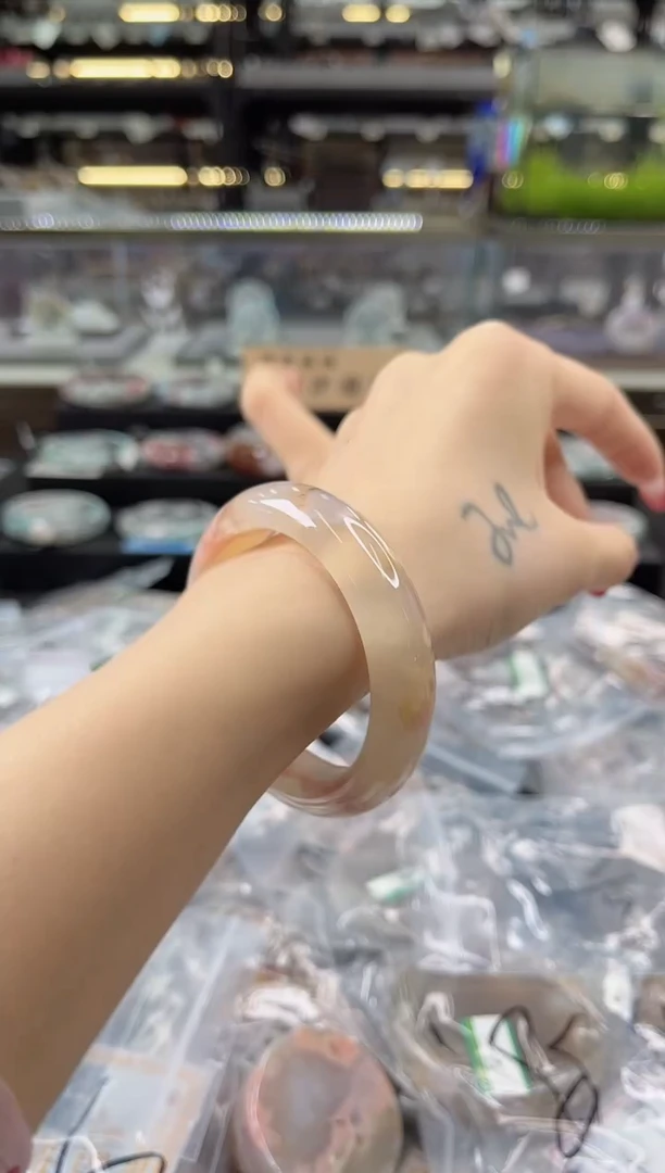 未镶嵌手镯石英质玉瑾圈口（赠品镯心）