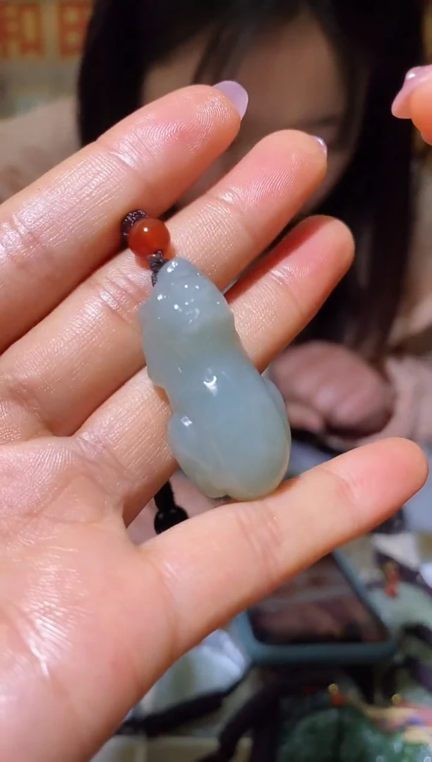 未镶嵌和田玉挂件1