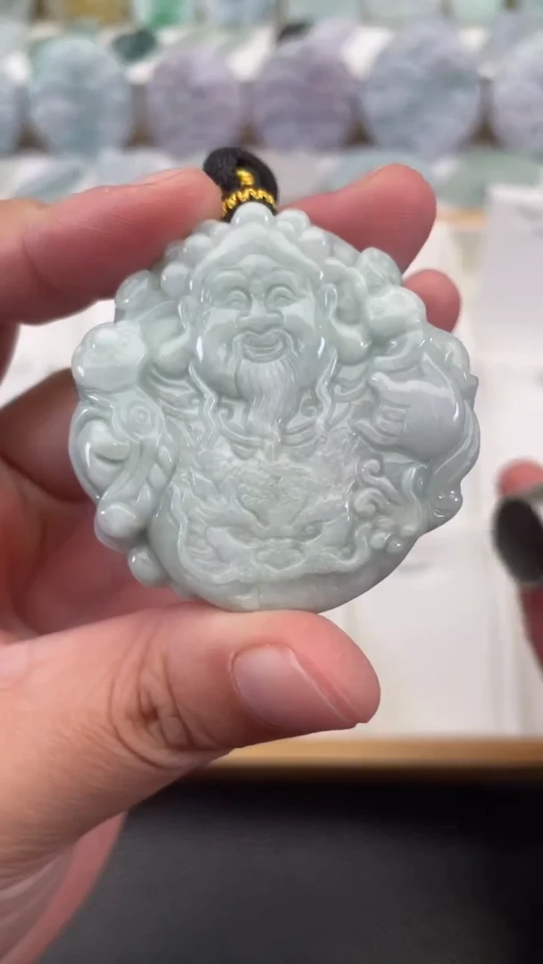 颈饰未镶嵌翡翠天然缅甸翡翠A货 有瑕疵18