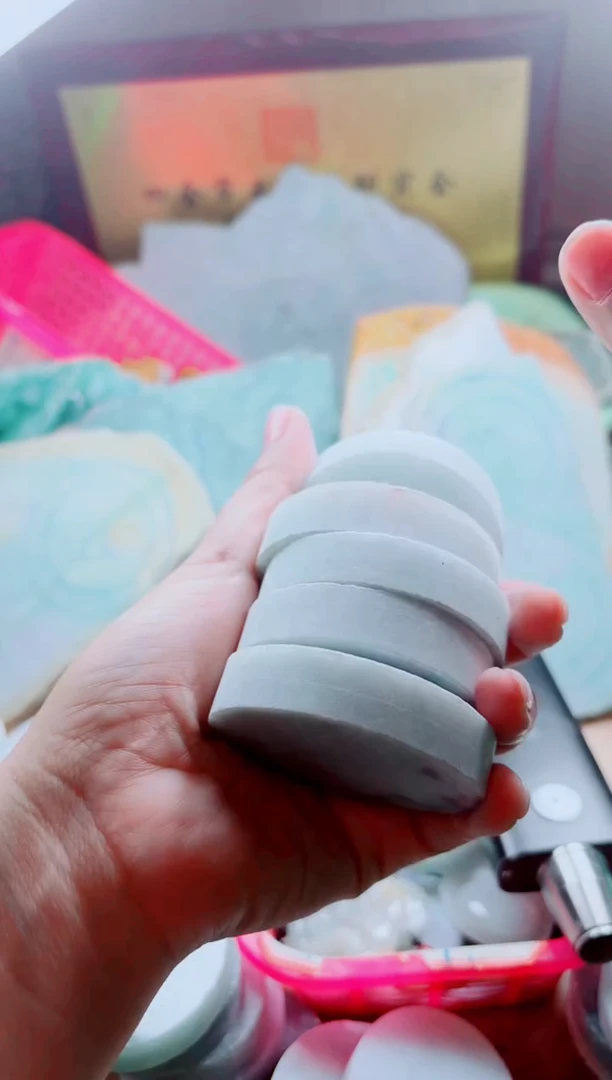 翡翠未镶嵌颈饰A货曹星601