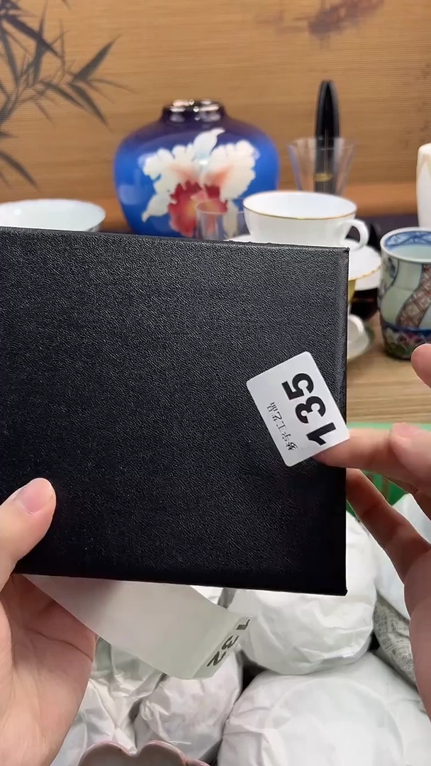 瓷片群*A瓷片      135