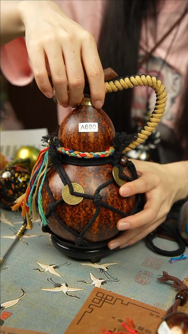 680号500ml左右非遗大漆酒葫芦