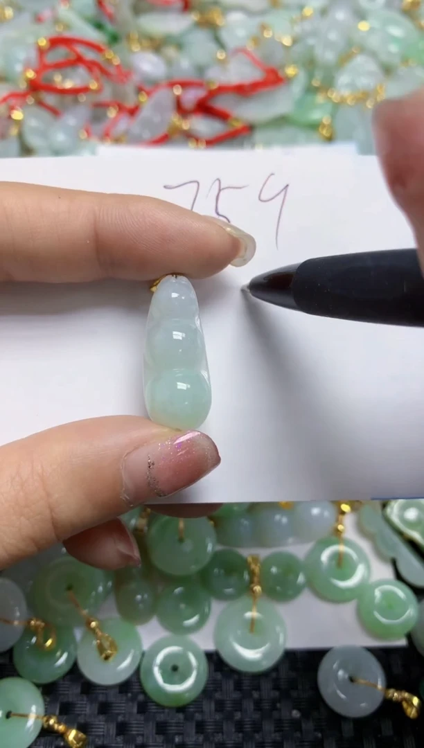 【闪购商品】翡翠颈饰合金天然A货翡翠