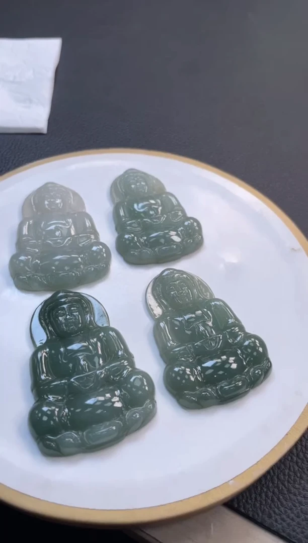 颈饰未镶嵌翡翠观音多样性发一