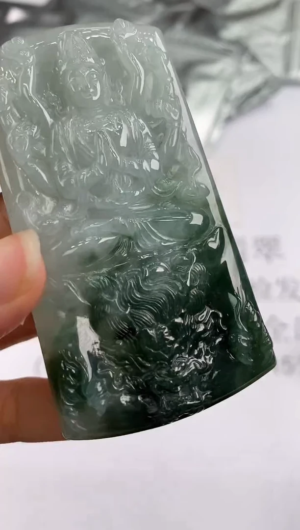 未镶嵌挂件翡翠354285     多人