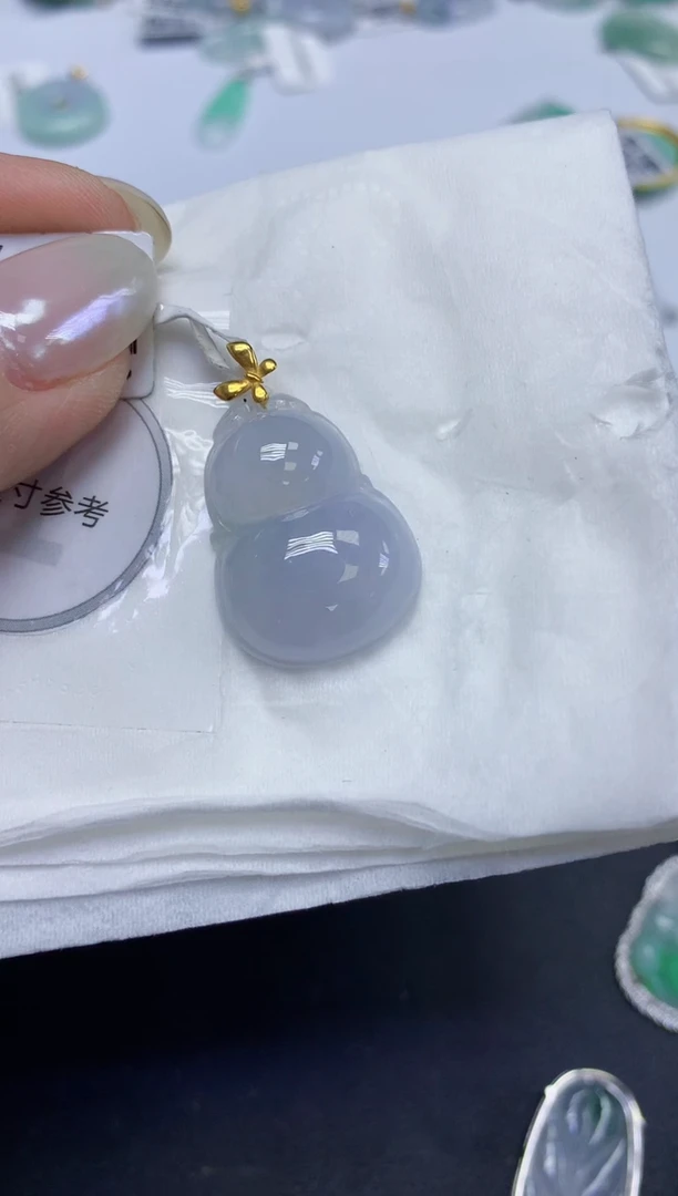 颈饰18K金镶嵌翡翠天然缅甸翡翠A货百元以上9元证书费自理