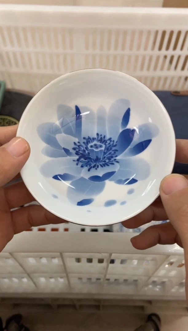 杯子瓷无运费险有瑕疵的摄影的产品有使用过的痕迹有点脏介意勿拍