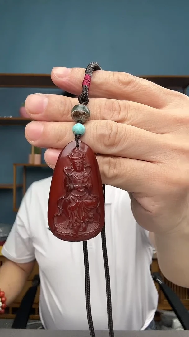 未镶嵌吊坠(赠链)琥珀空****启62（有瑕介意勿拍）