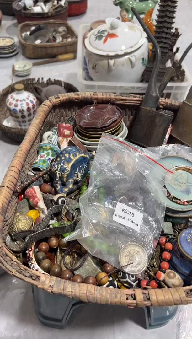 知**乐秒拍秒付闪购瓷铜摆件