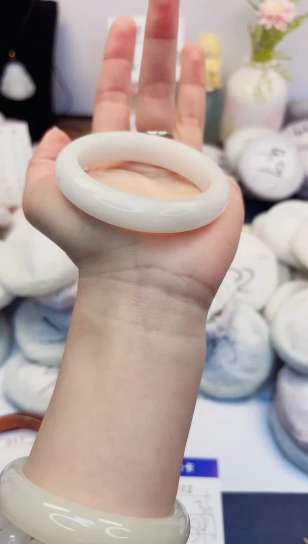 【闪购商品】石英质玉手镯未镶嵌312-财气镯-圈口54