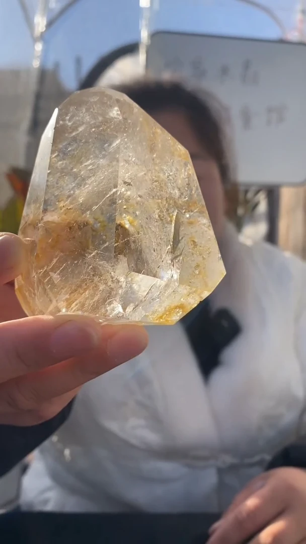【闪购商品】水晶原石未镶嵌水冲原石摆件D609