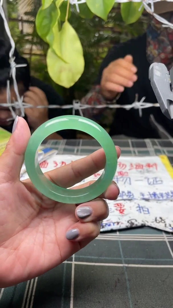 手镯边境直收直发