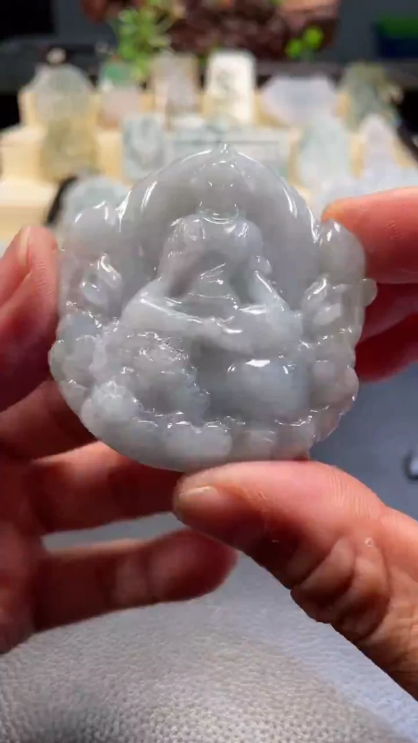 颈饰未镶嵌翡翠10/17/228