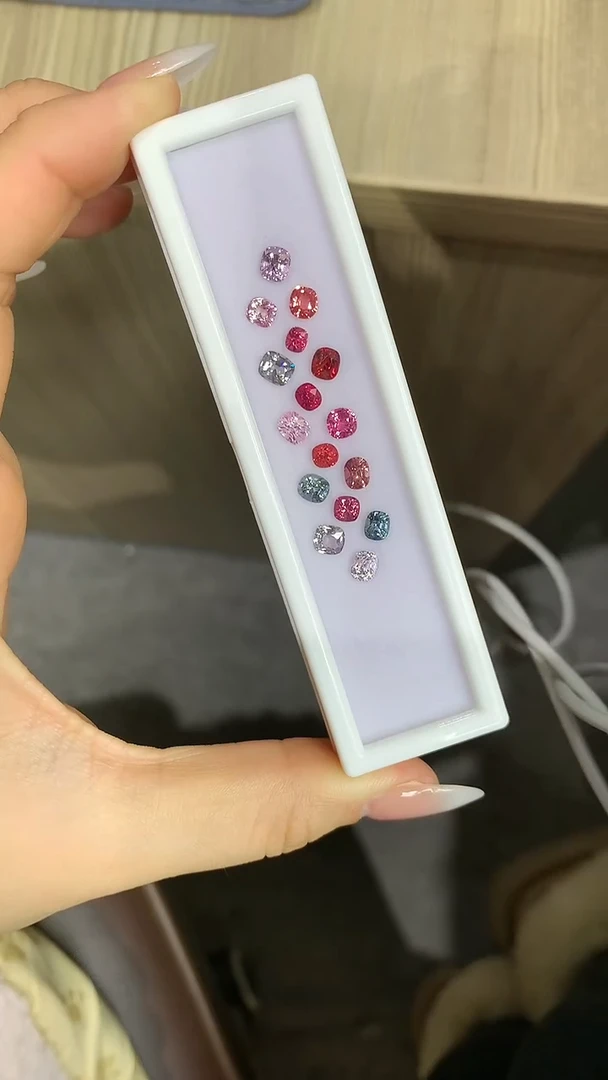 裸石尖晶石6尖晶石裸石多样性发16颗