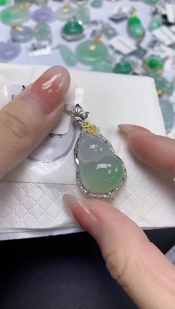 颈饰未镶嵌翡翠天然缅甸翡翠A货百元以上9元证书费自理