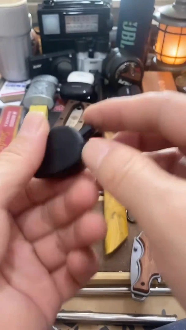 瓷片闪购商品  如图所示