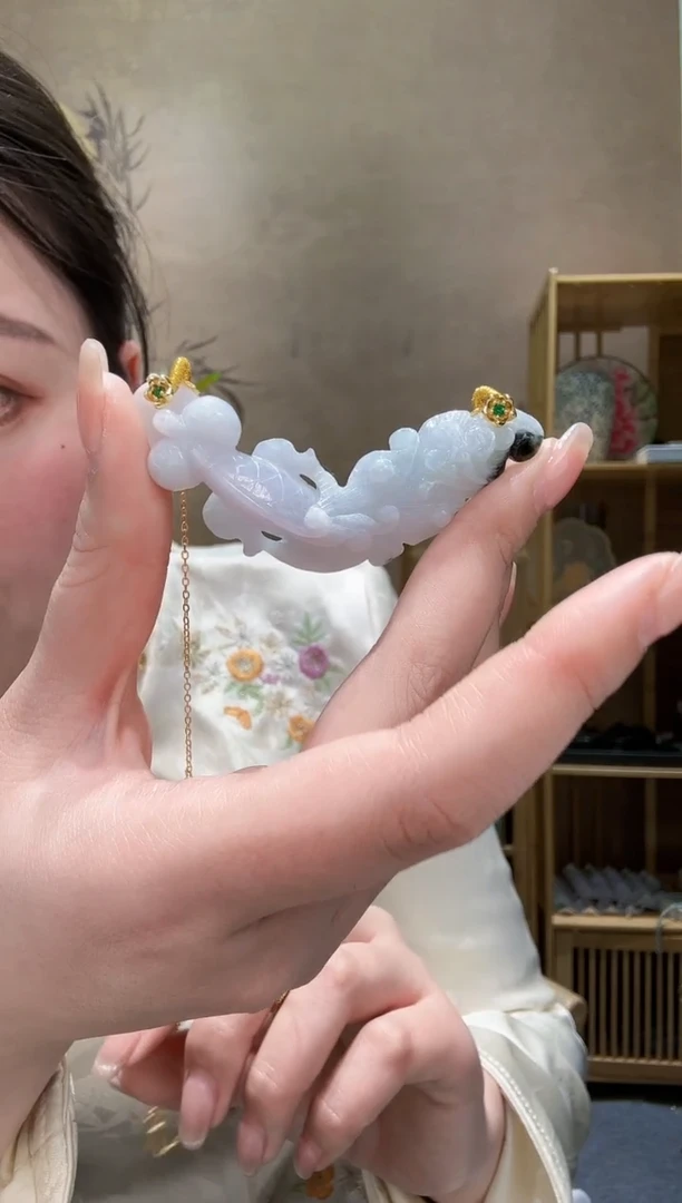 【闪购商品】翡翠颈饰未镶嵌吊坠