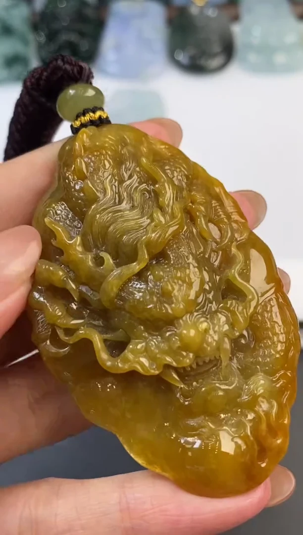 未镶嵌挂件翡翠373115   多人