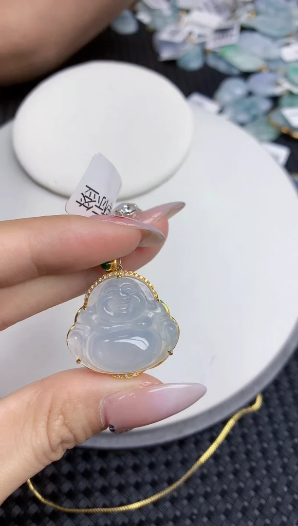 【闪购商品】翡翠颈饰18K金镶嵌天然翡翠A货