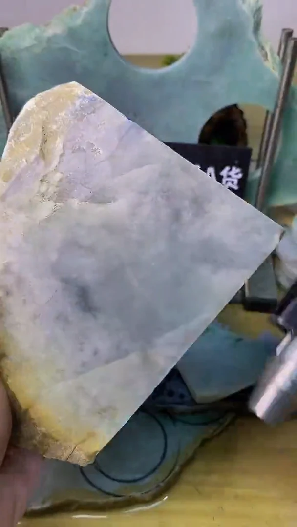 翡翠裸石天然A货缅甸翡翠高品质边角料68