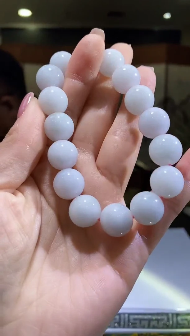 定制翡翠未镶嵌38/0604/W/鹰