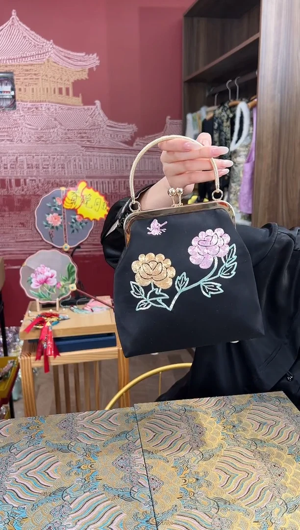 【闪购商品】刺绣刺绣打籽绣苏绣手工刺绣包包