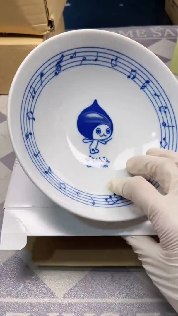 瓷片陶瓷如图所示周边