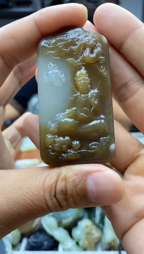 颈饰未镶嵌和田玉1