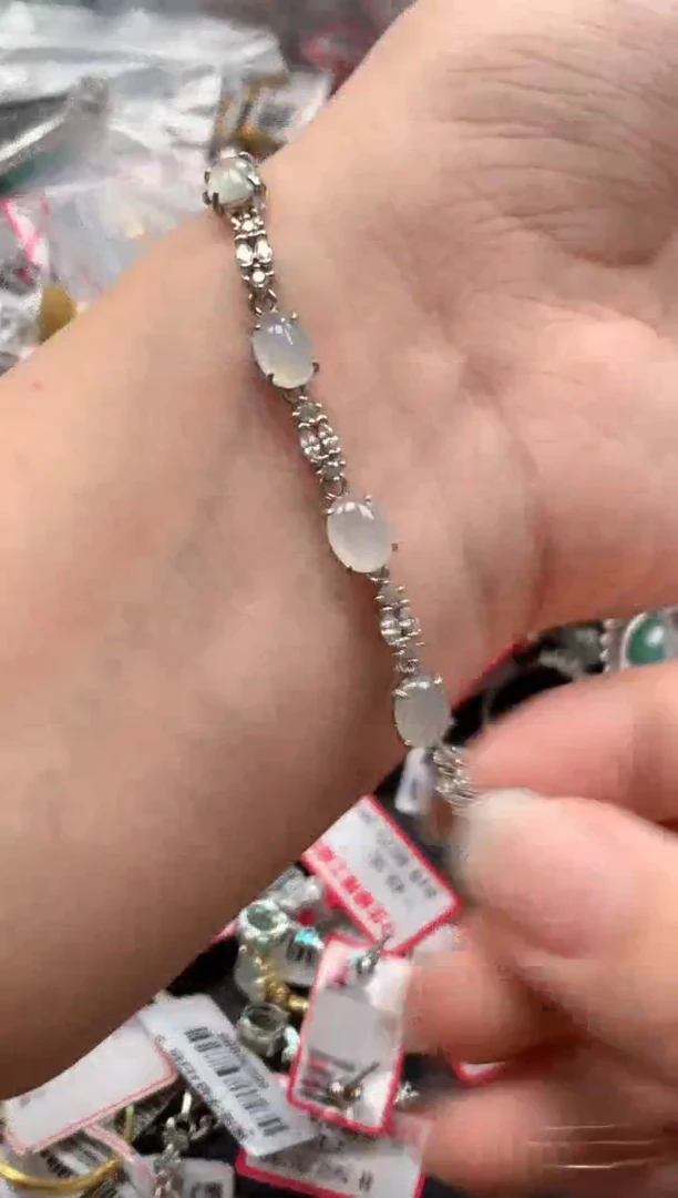 翡翠戒指银S925镶嵌天然A货缅甸翡翠